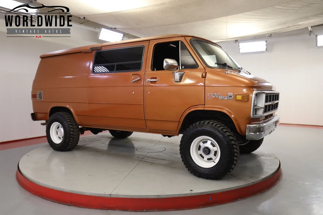 1981 GMC G-series Van - Image 2 of 12