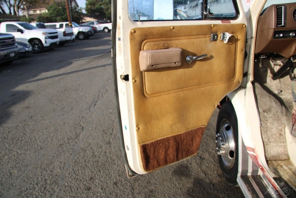 1981 GMC G-series Van - Image 11 of 21