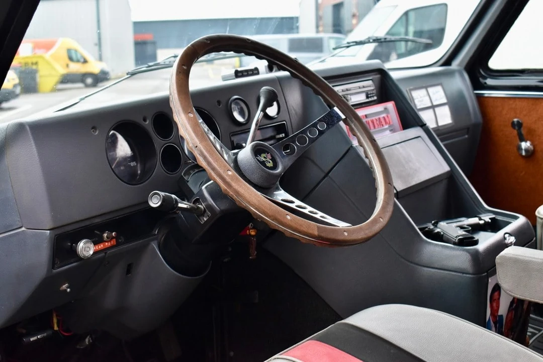 1981 GMC G-series Van - Image 6 of 30