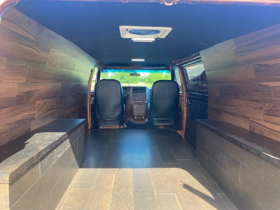 1981 GMC G-series Van - Image 8 of 12