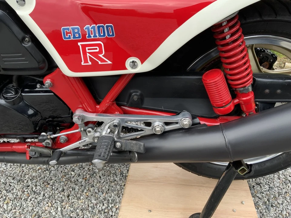 1981 Honda Super Sport: CB750F & CB900F & CB1100F - Image 26 of 30