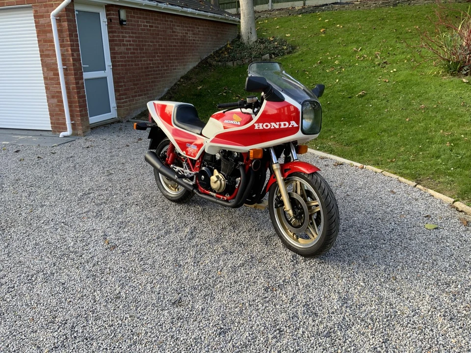 1981 Honda Super Sport: CB750F & CB900F & CB1100F - Image 10 of 30