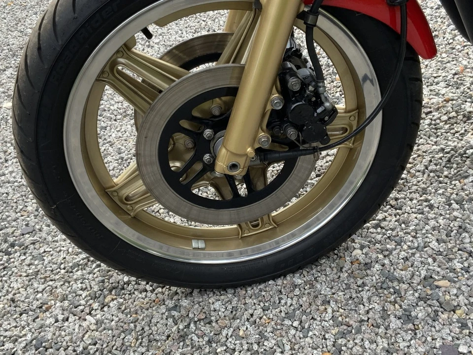 1981 Honda Super Sport: CB750F & CB900F & CB1100F - Image 11 of 30