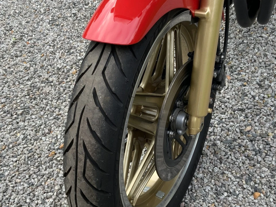1981 Honda Super Sport: CB750F & CB900F & CB1100F - Image 21 of 30
