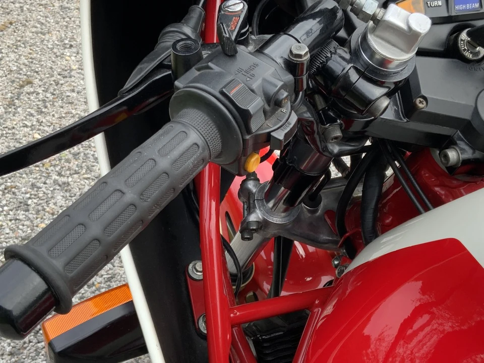 1981 Honda Super Sport: CB750F & CB900F & CB1100F - Image 17 of 30