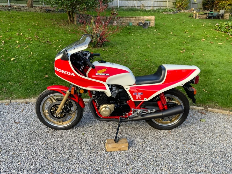1981 Honda Super Sport: CB750F & CB900F & CB1100F - Image 9 of 30