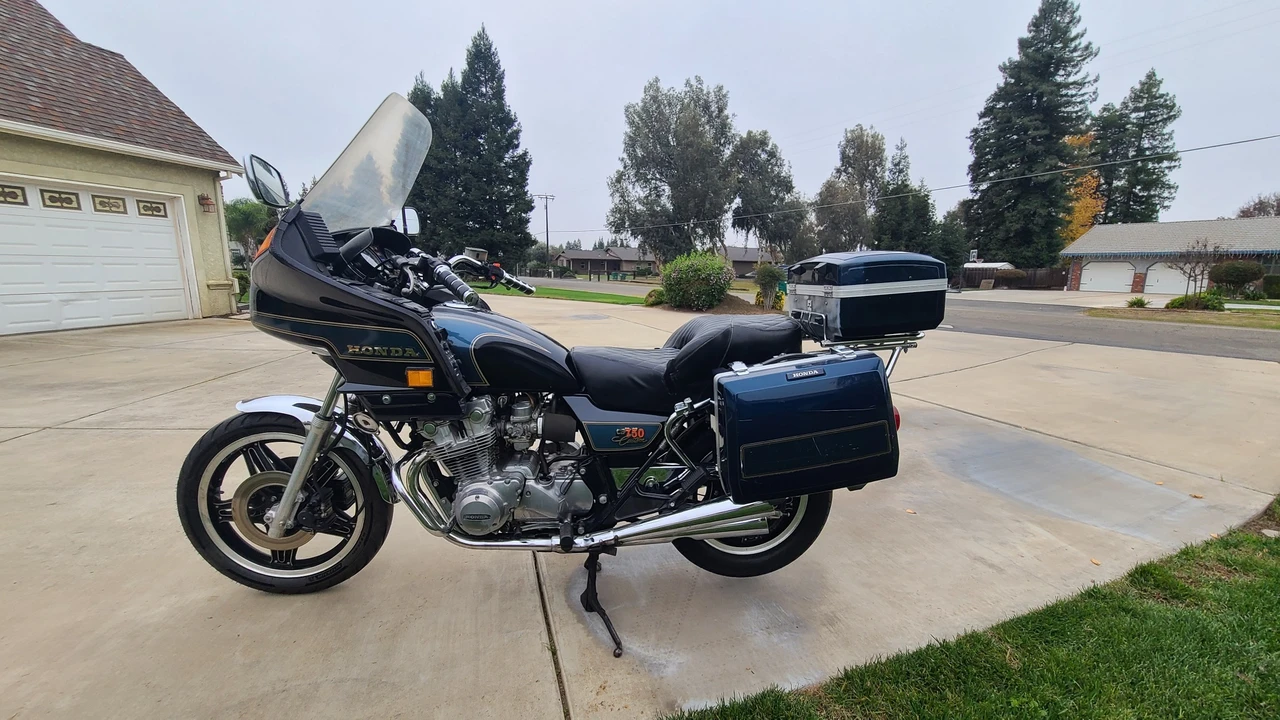 1981 Honda CB650C & CB750C & CB900C & CB1000C - Image 3 of 31