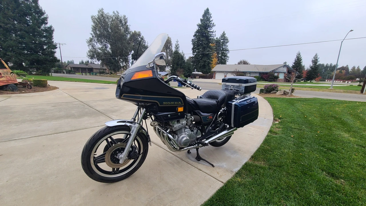 1981 Honda CB650C & CB750C & CB900C & CB1000C - Image 2 of 31