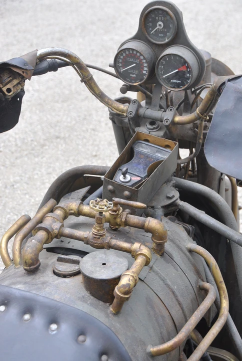 1981 Honda Gold Wing - Image 11 of 13
