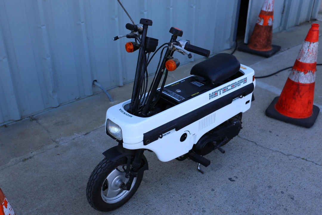 1981 Honda Motocompo & Motocompacto - Image 11 of 31