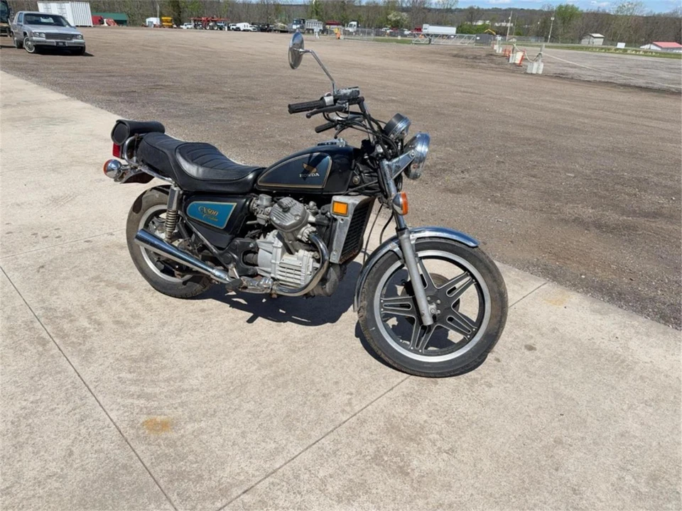 1981 Honda Motorcycles - Image 2 of 15