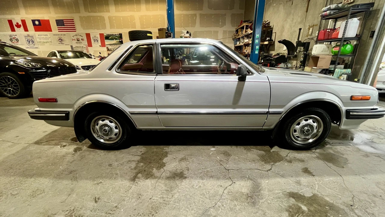 1981 Honda Prelude 1st Gen - Image 11 of 31