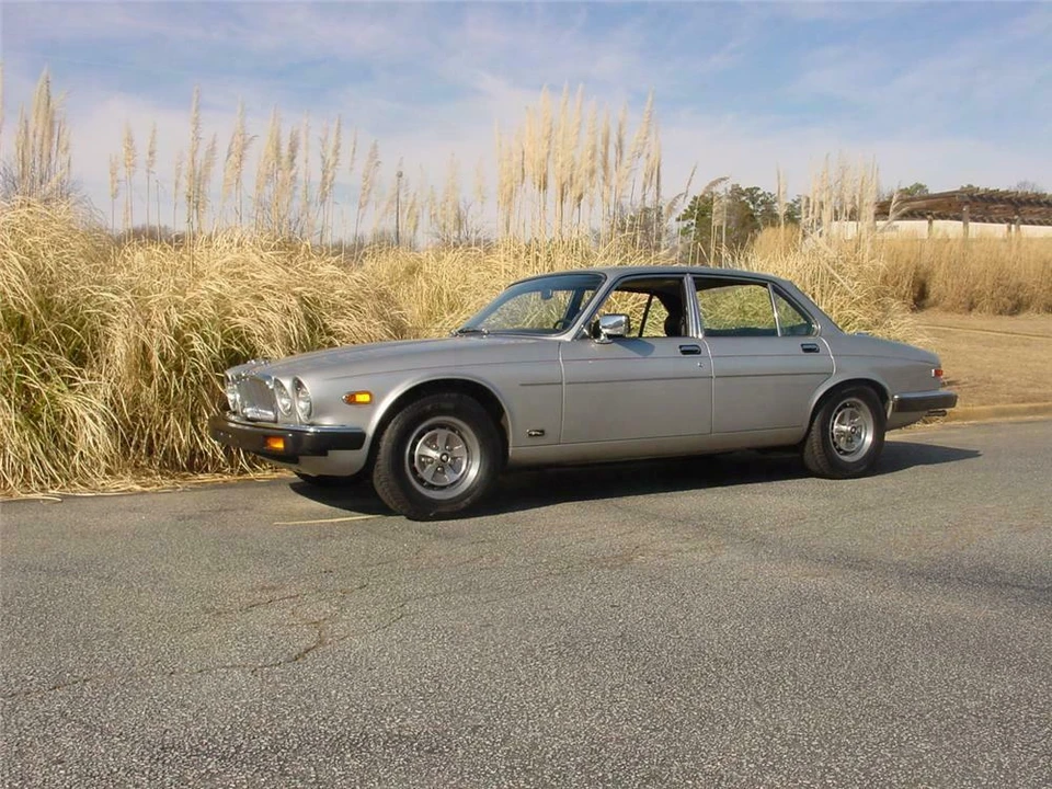 1981 Jaguar XJ Series 3 - Image 2 of 5