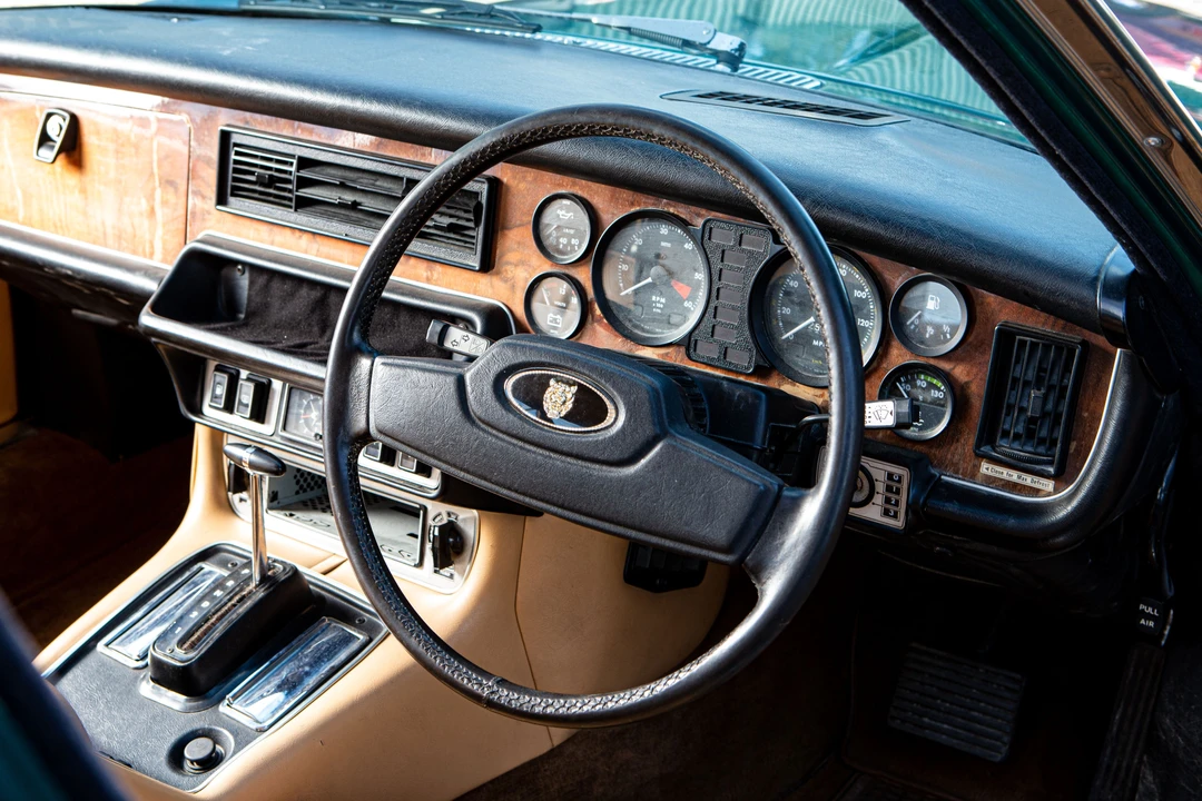 1981 Jaguar XJ Series 3 - Image 6 of 27