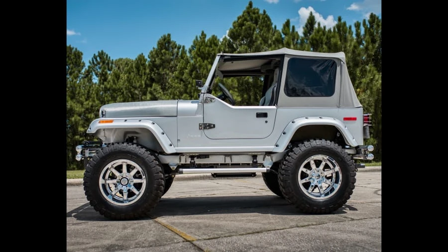1981 Jeep CJ7 - Image 2 of 12