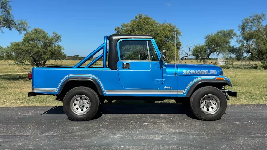 1981 Jeep CJ8 Scrambler - Image 2 of 22