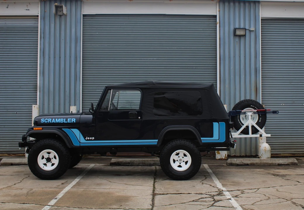 1981 Jeep CJ8 Scrambler - Image 2 of 31