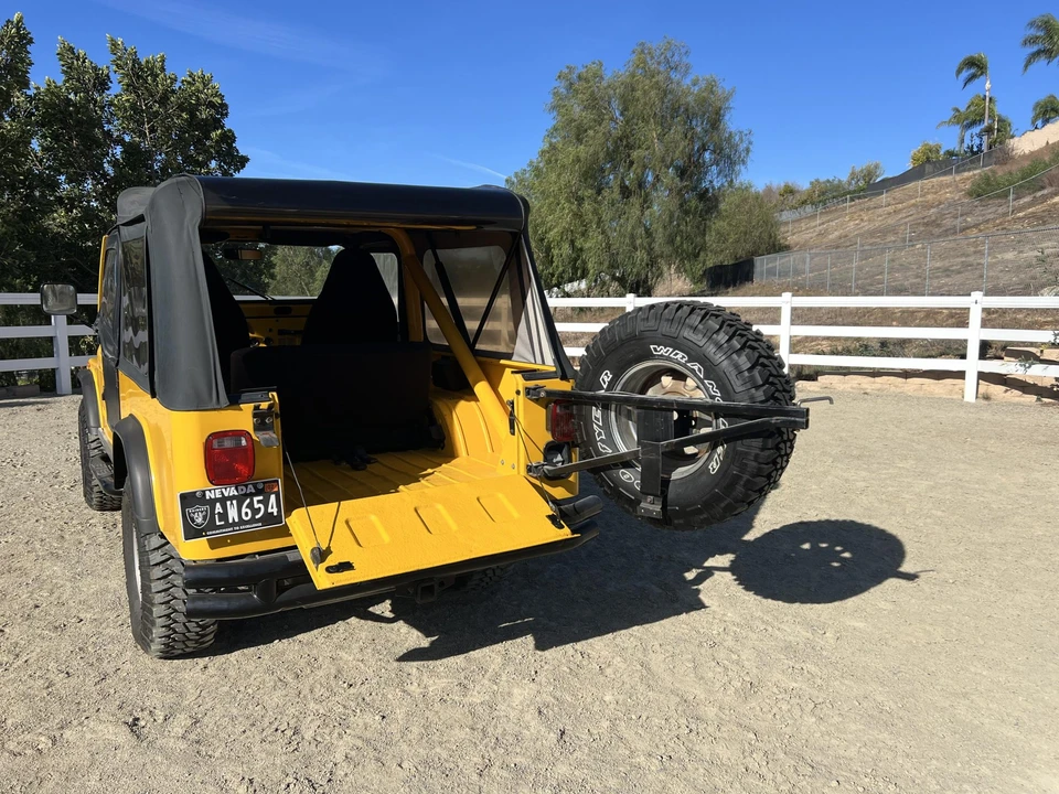 1981 Jeep CJ8 Scrambler - Image 12 of 31
