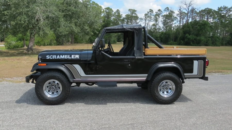 1981 Jeep CJ8 Scrambler - Image 2 of 25