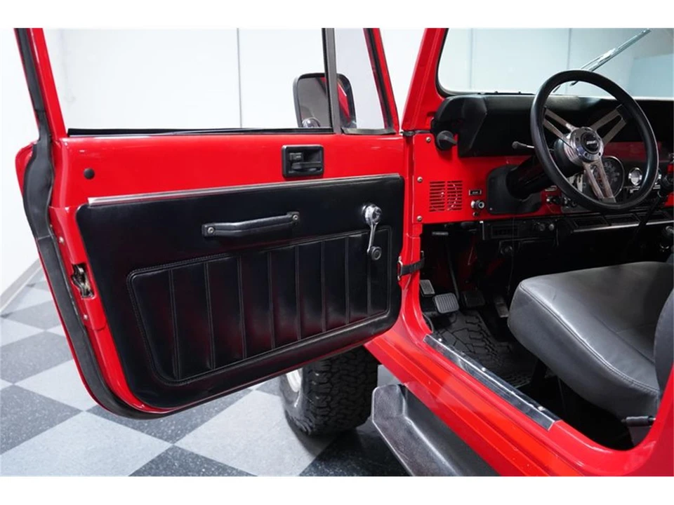 1981 Jeep CJ8 Scrambler - Image 28 of 31
