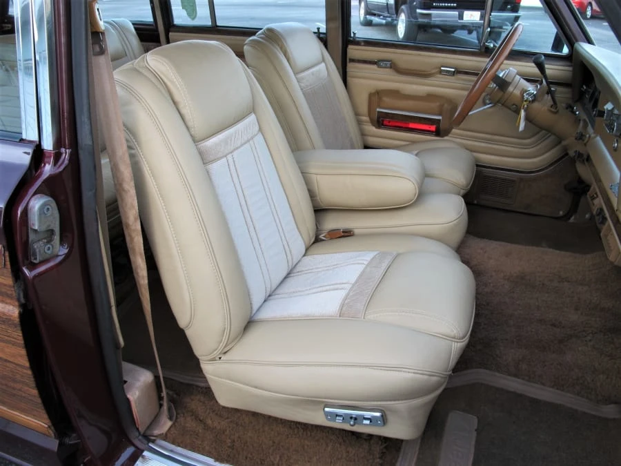 1981 Jeep Grand Wagoneer - Image 5 of 12