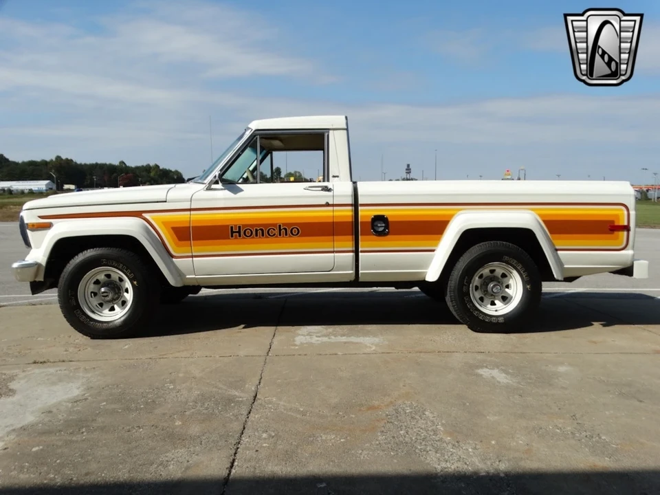 1981 Jeep SJ Gladiator - Image 5 of 12