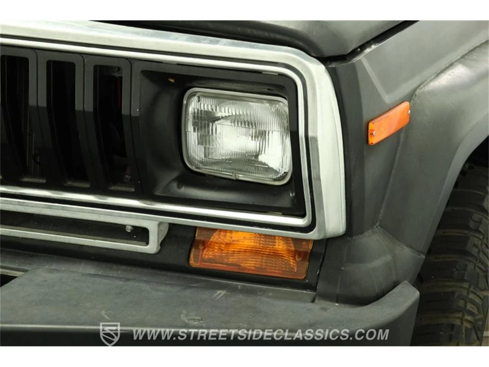1981 Jeep SJ Gladiator - Image 20 of 31