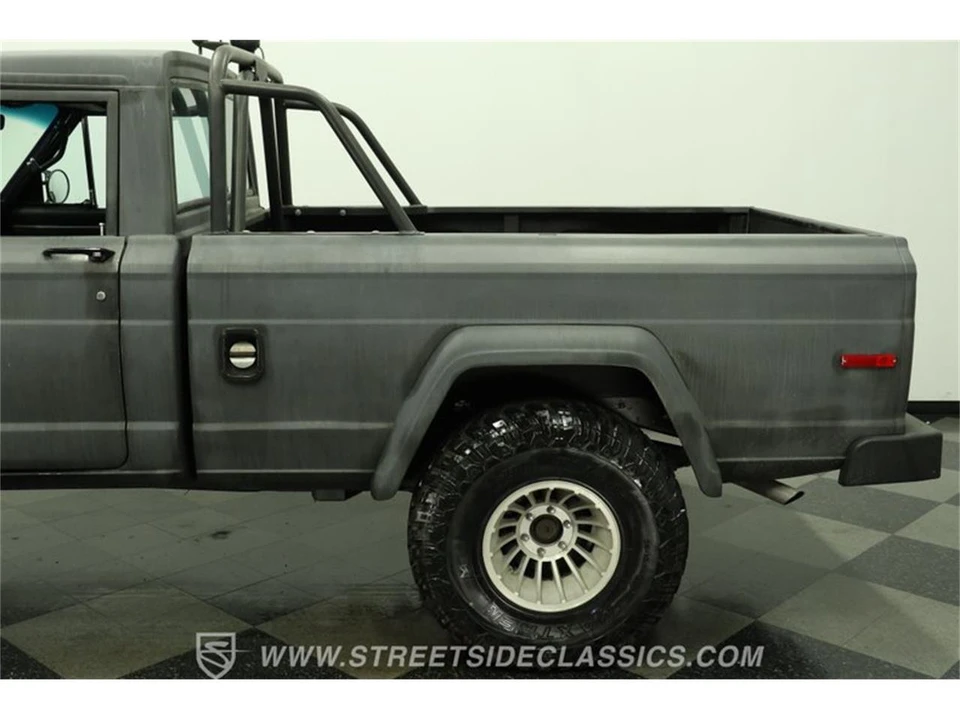 1981 Jeep SJ Gladiator - Image 24 of 31