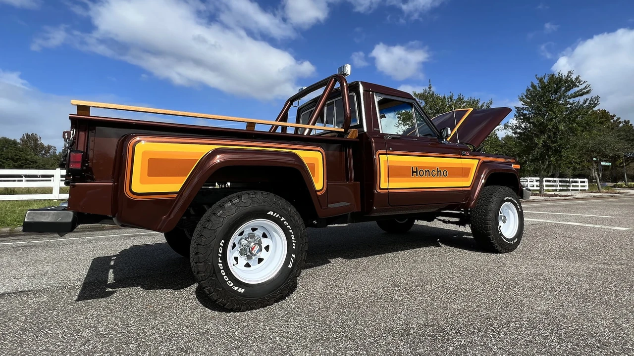 1981 Jeep SJ Gladiator - Image 3 of 22