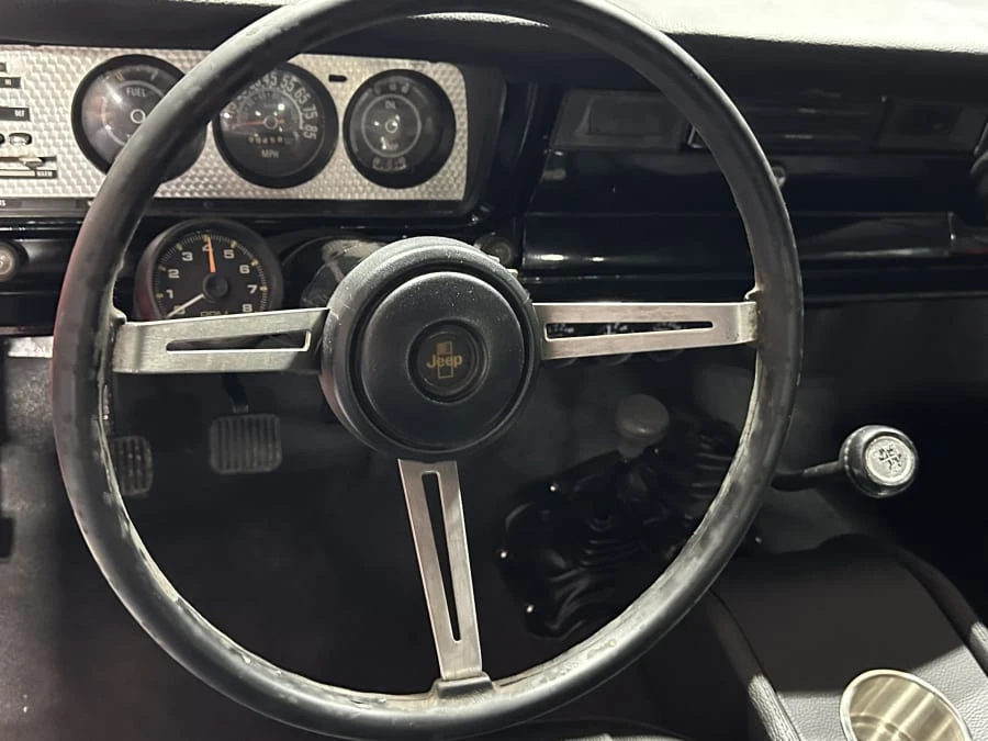 1981 Jeep SJ Gladiator - Image 14 of 31