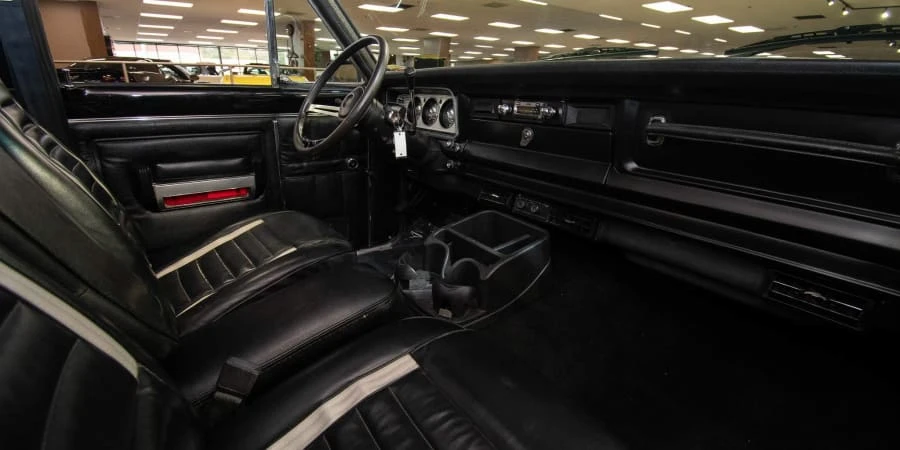 1981 Jeep SJ Gladiator - Image 14 of 31