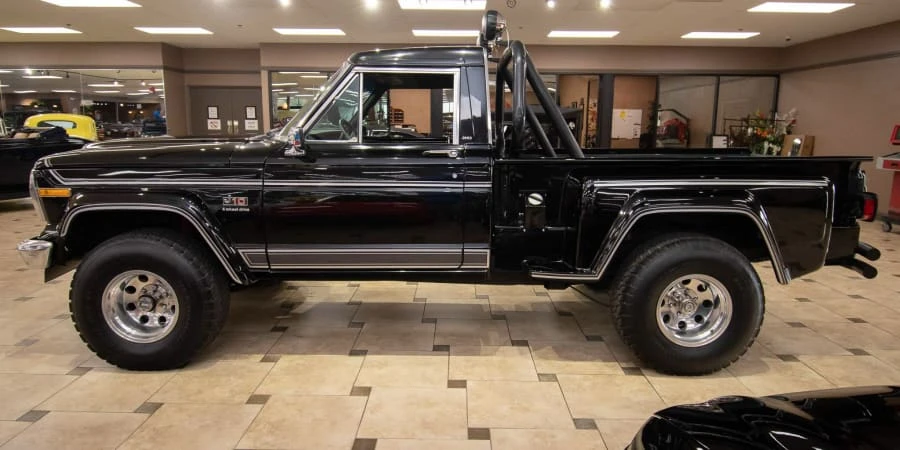 1981 Jeep SJ Gladiator - Image 16 of 31