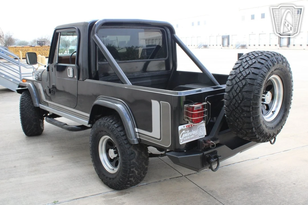 1981 Jeep CJ8 Scrambler - Image 7 of 21