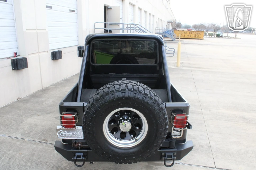 1981 Jeep CJ8 Scrambler - Image 9 of 21