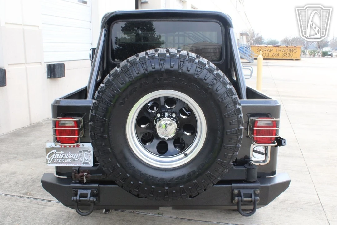 1981 Jeep CJ8 Scrambler - Image 11 of 21