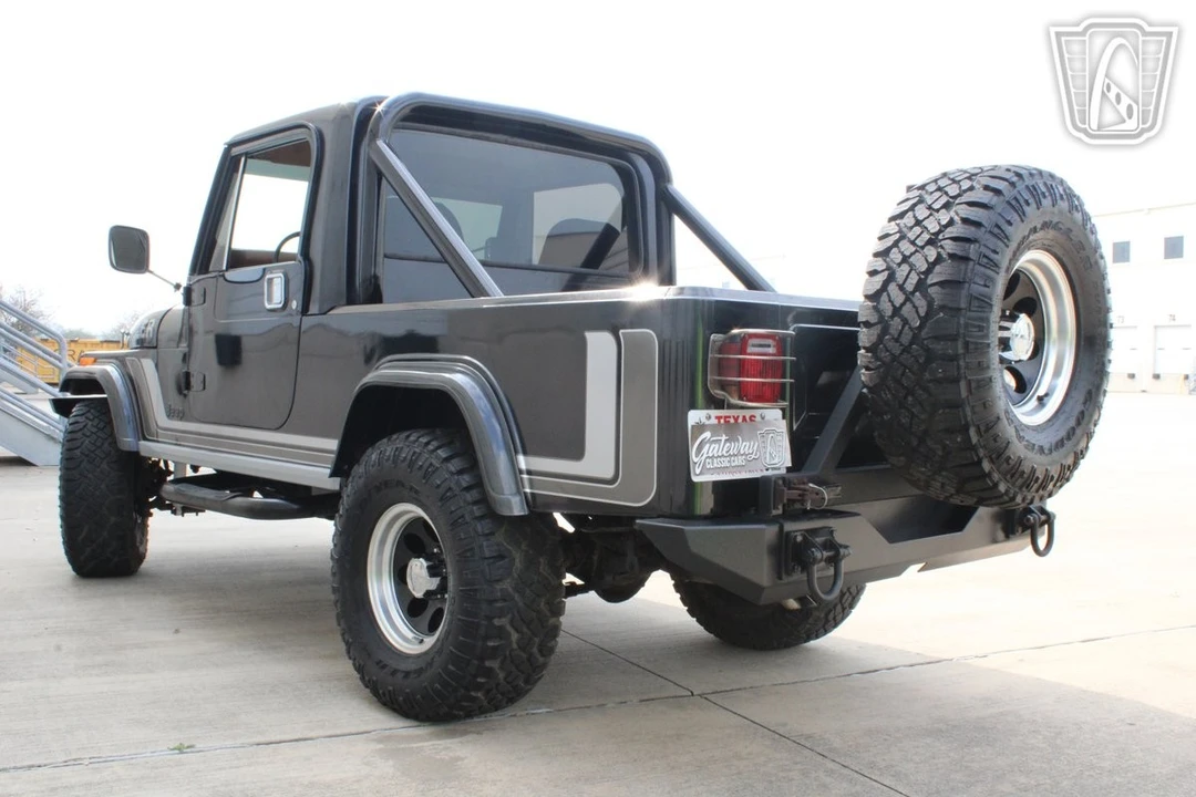 1981 Jeep CJ8 Scrambler - Image 8 of 21