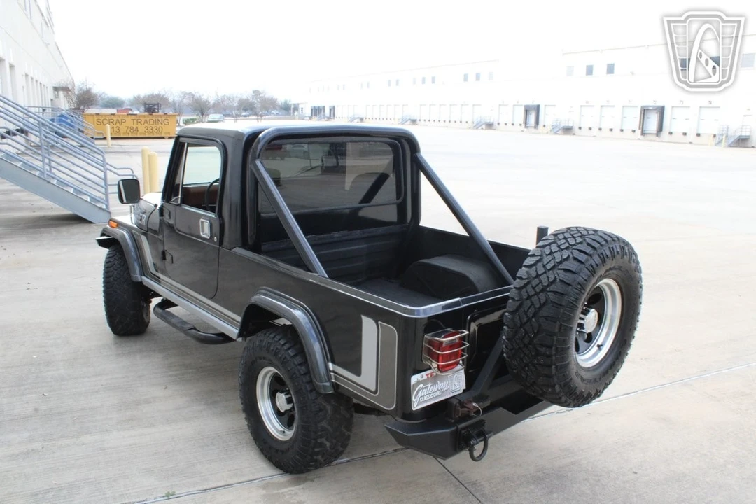 1981 Jeep CJ8 Scrambler - Image 7 of 21