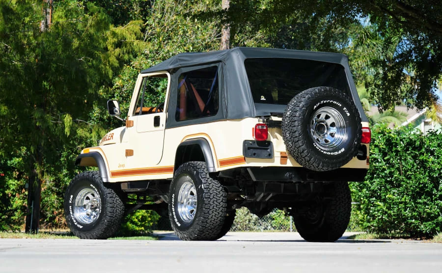 1981 Jeep CJ8 Scrambler - Image 3 of 11