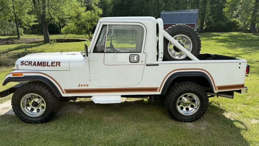 1981 Jeep CJ8 Scrambler - Image 2 of 31