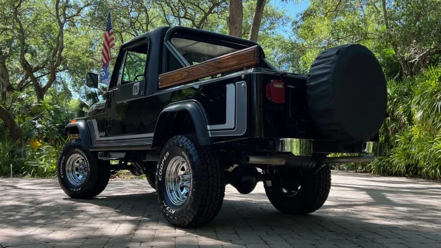 1981 Jeep CJ8 Scrambler - Image 15 of 17