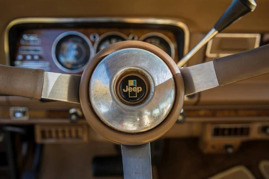 1981 Jeep SJ Wagoneer - Image 4 of 12