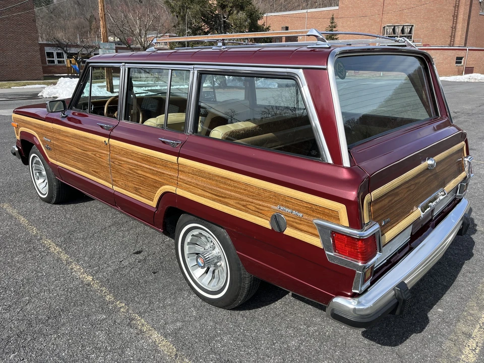 1981 Jeep SJ Wagoneer - Image 6 of 31