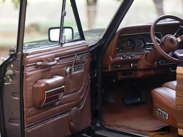 1981 Jeep SJ Wagoneer - Image 10 of 20
