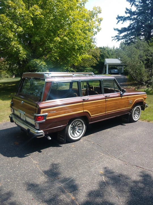 1981 Jeep SJ Wagoneer - Image 8 of 31