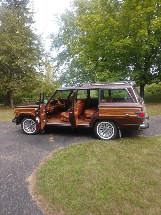 1981 Jeep SJ Wagoneer - Image 16 of 31