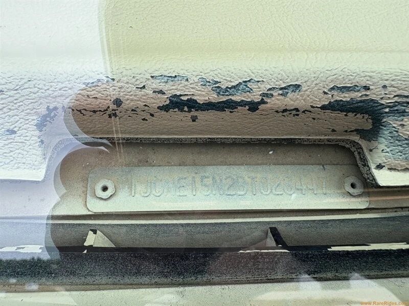 1981 Jeep SJ Wagoneer - Image 8 of 12
