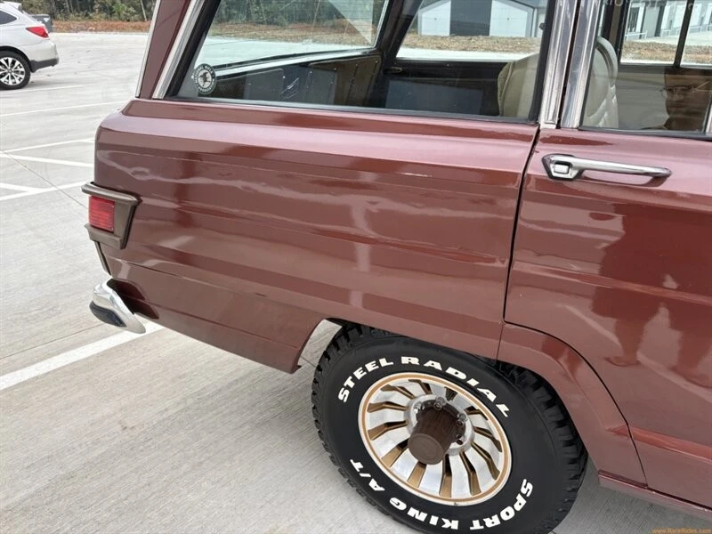 1981 Jeep SJ Wagoneer - Image 16 of 21