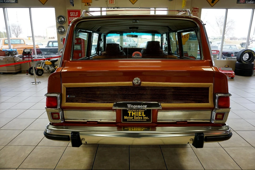 1981 Jeep SJ Wagoneer - Image 6 of 21