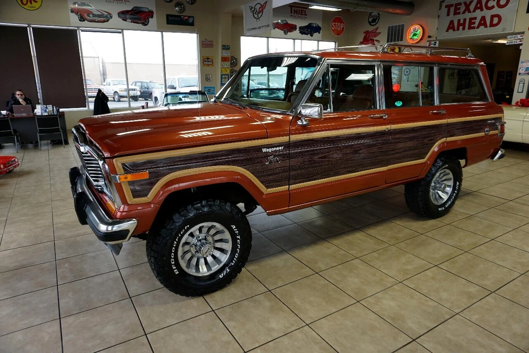 1981 Jeep SJ Wagoneer - Image 3 of 21