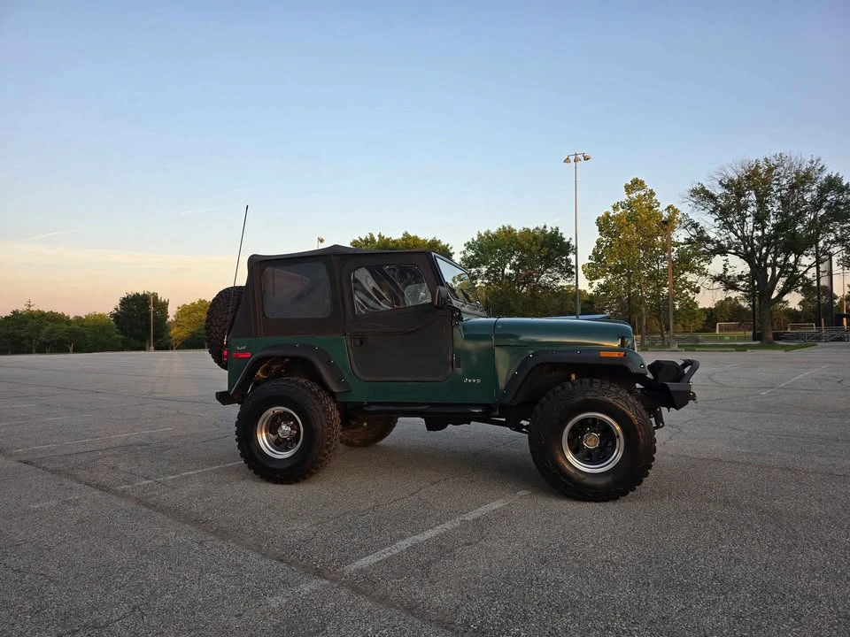 1981 Jeep CJ7 - Image 2 of 13
